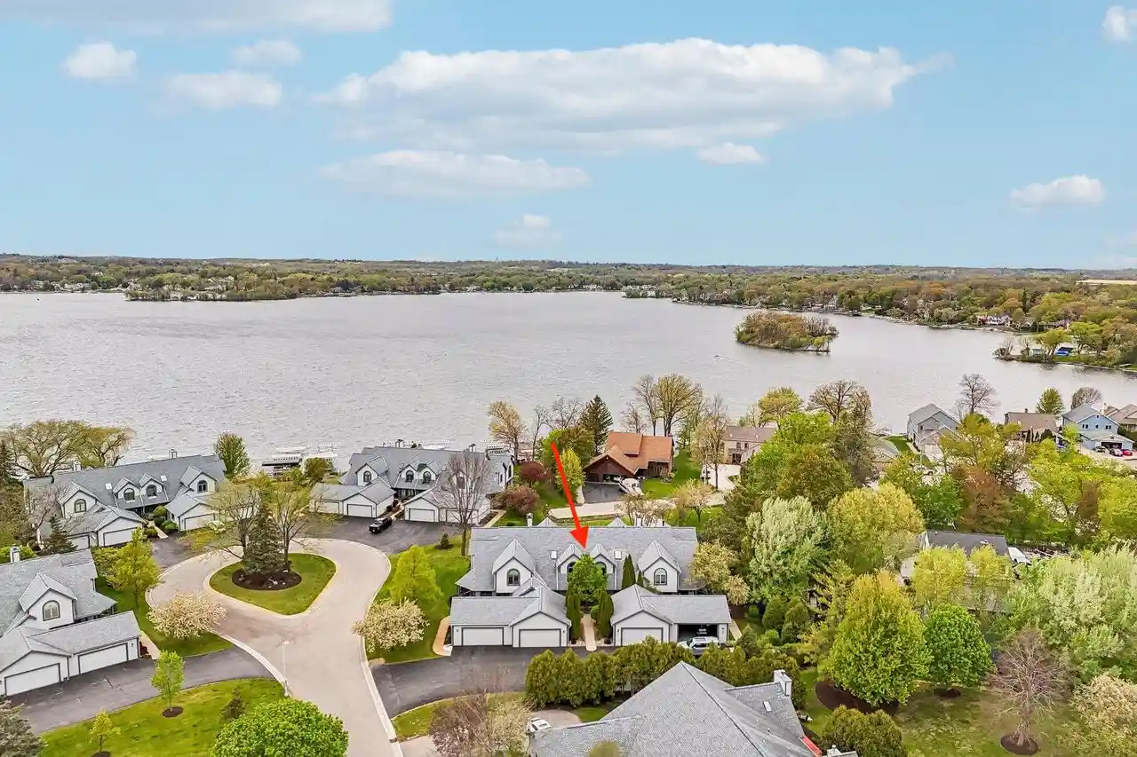 Homes for sale in Muskego, WI | W176s7494 Harbor Circle Circle #C, Muskego, WI 53150 | MLS# 1961769
