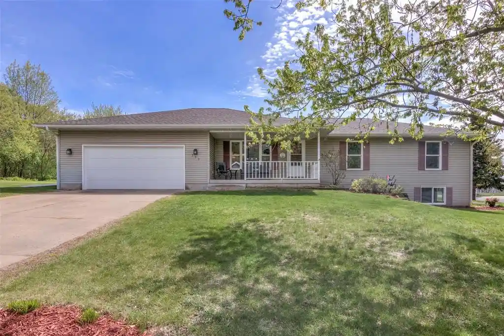 Homes for sale in Chippewa Falls, WI | 311 Glenwood Court Court, Chippewa Falls, WI 54729 | MLS# 1600990