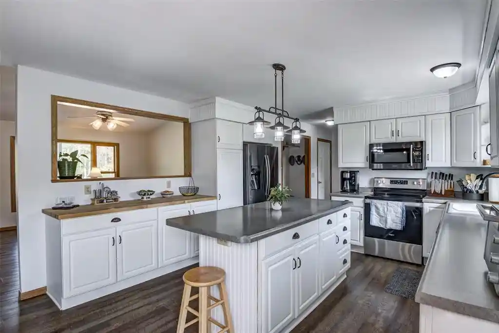 Homes for sale in Chippewa Falls, WI | 311 Glenwood Court Court, Chippewa Falls, WI 54729 | MLS# 1600990
