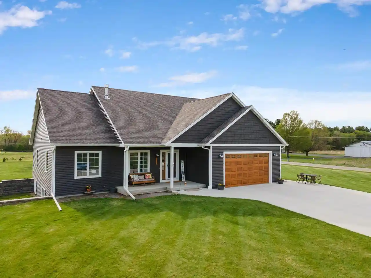 Homes for sale in Fort Atkinson, WI | N806 Long Dr Dr, Fort Atkinson, WI 53538 | MLS# 2022864