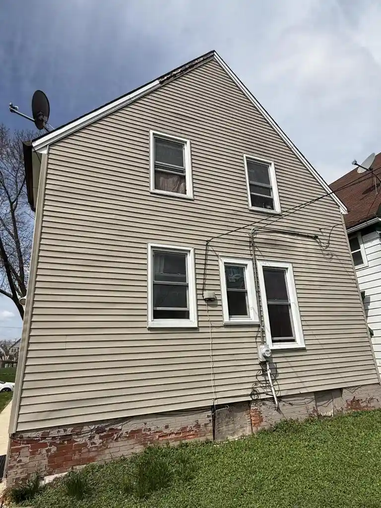 Homes for sale in Milwaukee, WI | 2864 N 26Th Street Street, Milwaukee, WI 53206 | MLS# 1961850