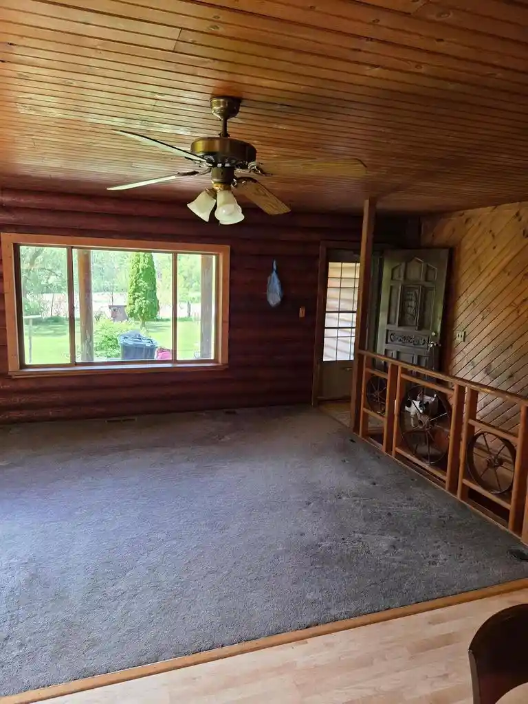 3rd image of 2112 Utica Rd Road Road, Cambridge, WI 53523 | MLS# 2022893