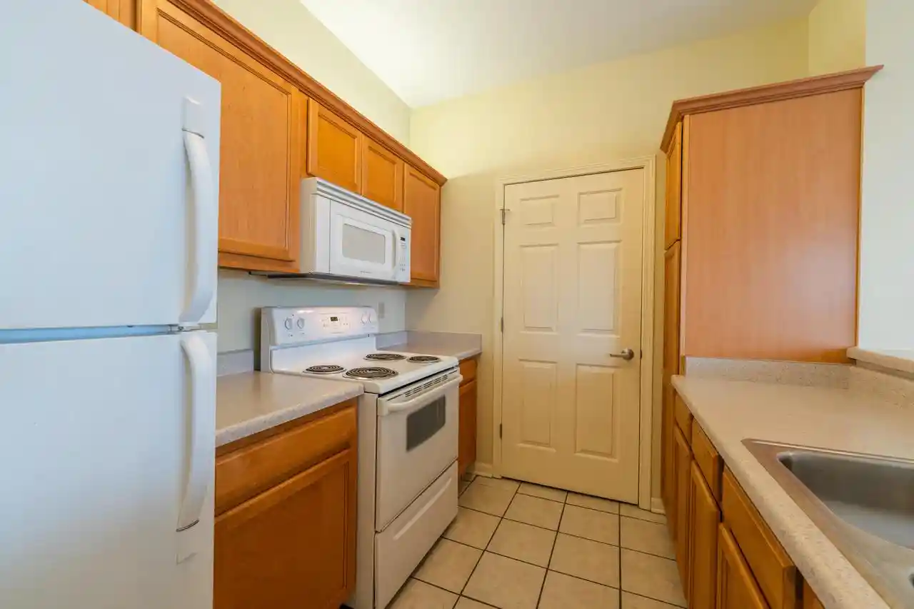 Homes for sale in Franklin, WI | 6995 S Riverwood Boulevard S Boulevard S #B06, Franklin, WI 53132 | MLS# 1961855