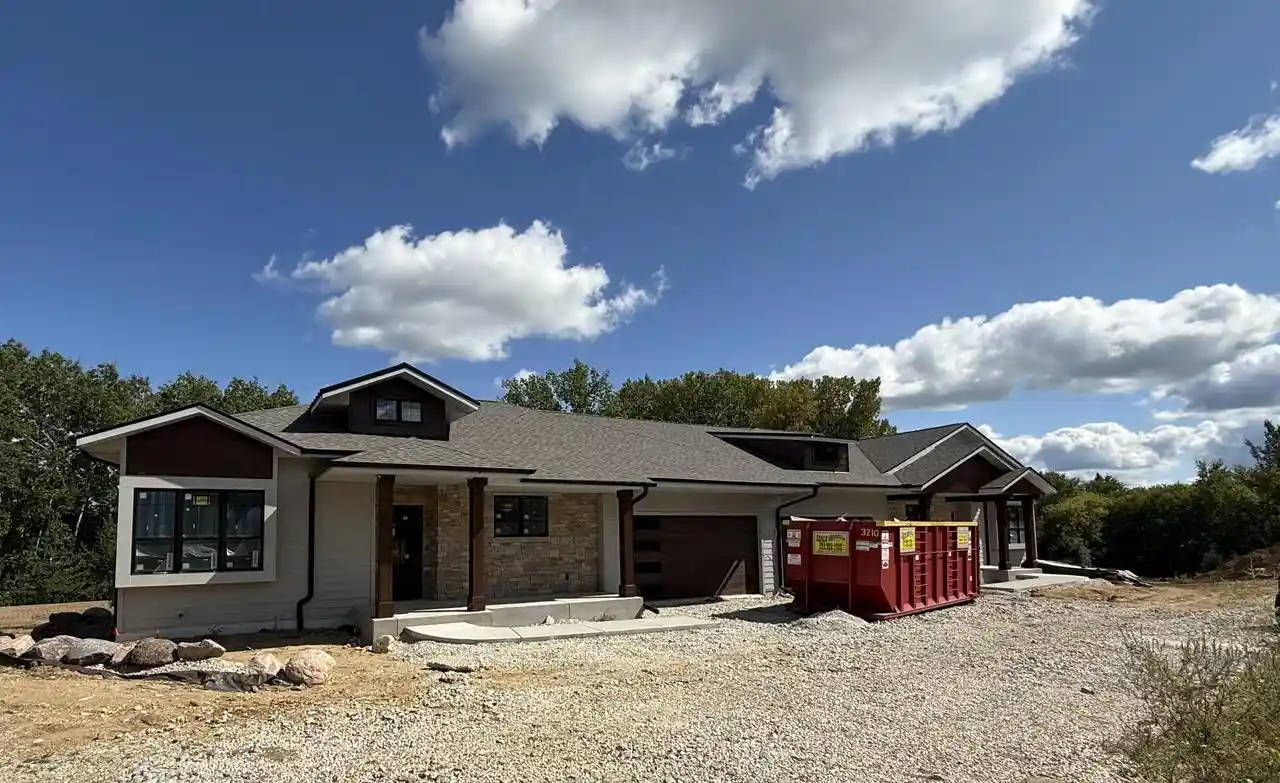 1st image of W389n7106 Pennsylvania Street Street, Oconomowoc, WI 53066 | MLS# 1961876