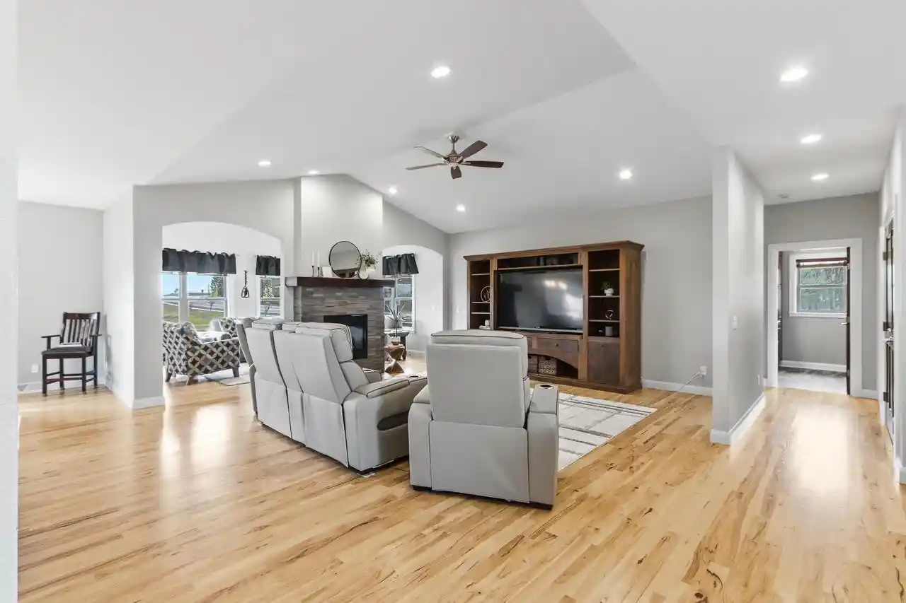 4th image of 441 Willow Springs Court Court, Janesville, WI 53548 | MLS# 2022919