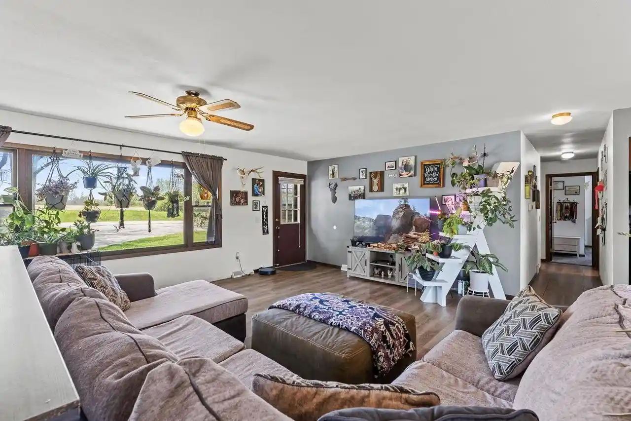 Homes for sale in Reedsburg, WI | E9010a South Avenue Avenue, Reedsburg, WI 53959 | MLS# 2022920