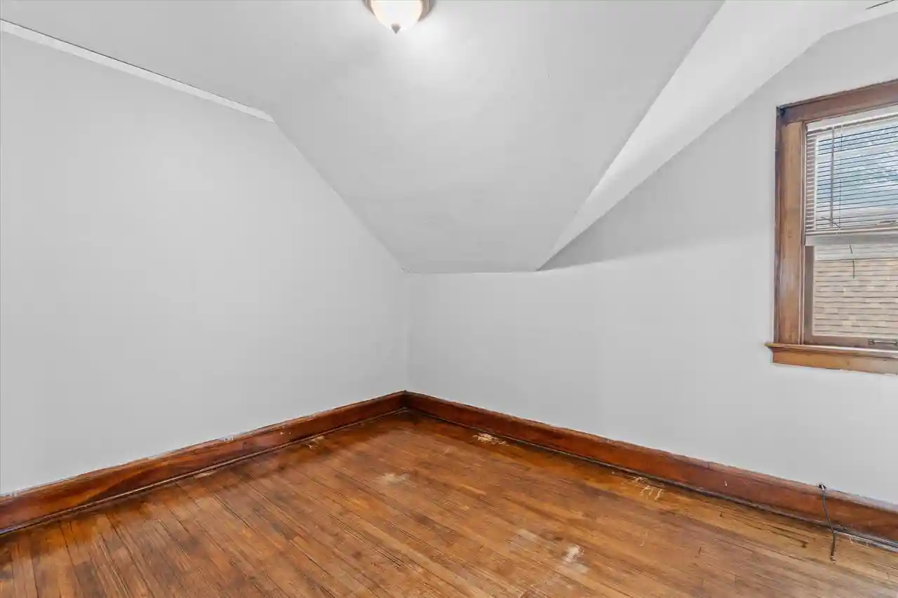 4th image of 2808-10 N 57Th Street Street #2810, Milwaukee, WI 53210 | MLS# 1961907