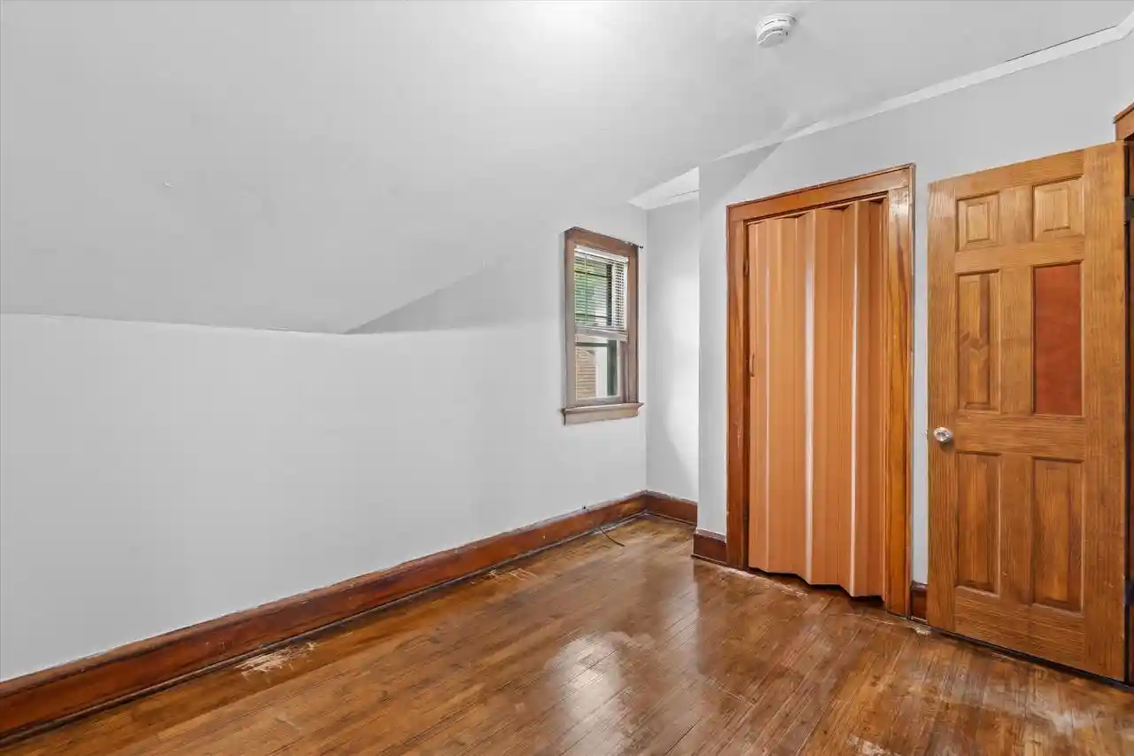 5th image of 2808-10 N 57Th Street Street #2810, Milwaukee, WI 53210 | MLS# 1961907