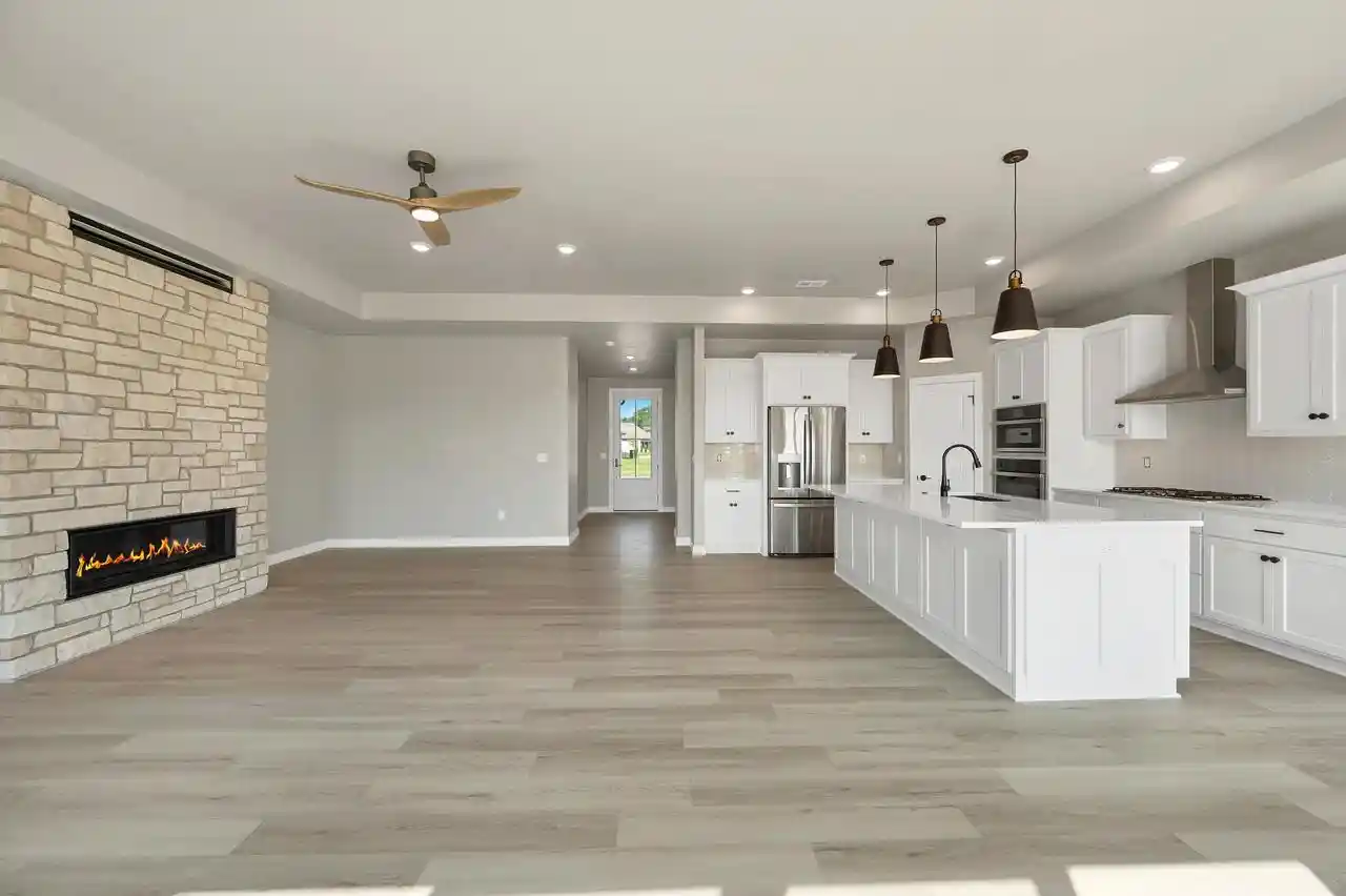 2nd image of 2025 Everett Dr Dr, De Pere, WI 54115 | MLS# 50325178