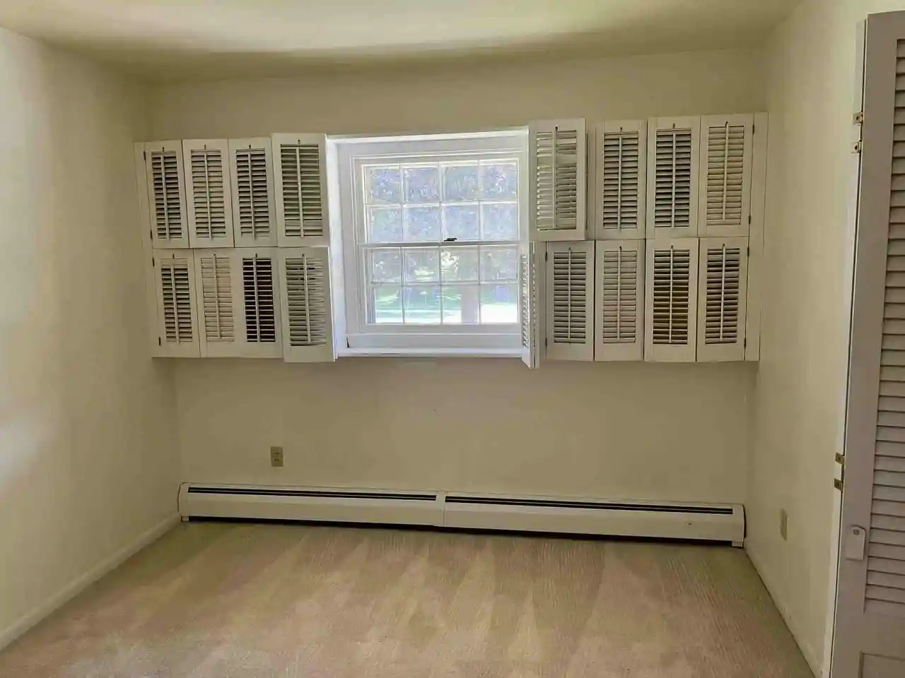 Photo 3 of Single family home for sale at 596 Illinois Avenue Avenue, Green Lake, WI 54941 | MLS# 2022976 | Listing updated on 2026-09-01