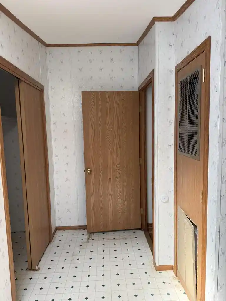 Homes for sale in Crivitz, WI | N6720 S 3Rd Street Street, Crivitz, WI 54114 | MLS# 50325212