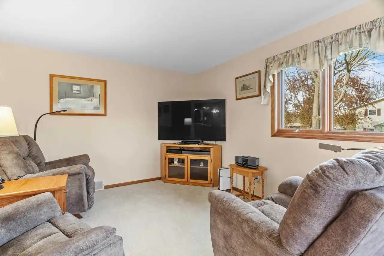 Homes for sale in Marshfield, WI | 1100 E 25Th Street Street, Marshfield, WI 54449 | MLS# 22601965