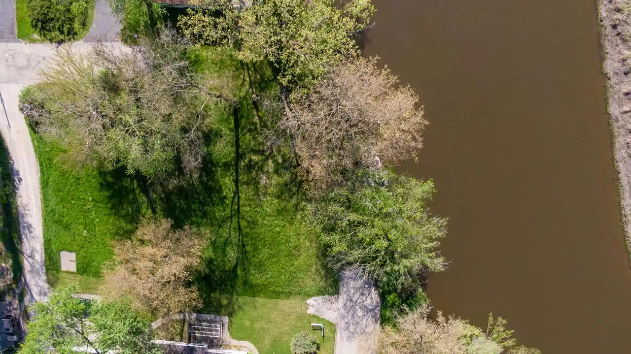 3rd image of 325 W Park Street Street, Silver Lake, WI 53170 | MLS# 1961983