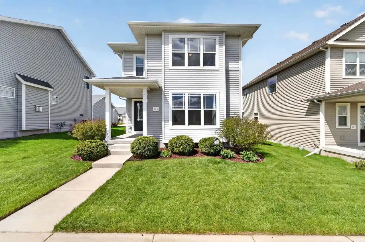 Homes for sale in Verona, WI | 208 Sugar Maple Lane Lane, Verona, WI 53593 | MLS# 2023026