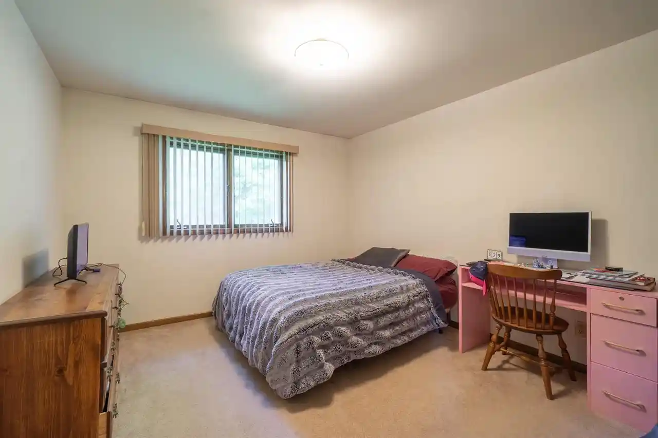 Homes for sale in Wausau, WI | 4410 4412 Hilltop Road Road, Wausau, WI 54403 | MLS# 22601979