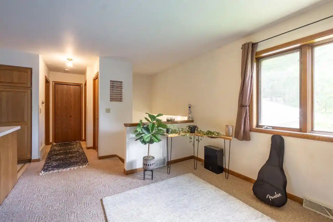 Homes for sale in Wausau, WI | 4410 4412 Hilltop Road Road, Wausau, WI 54403 | MLS# 22601979
