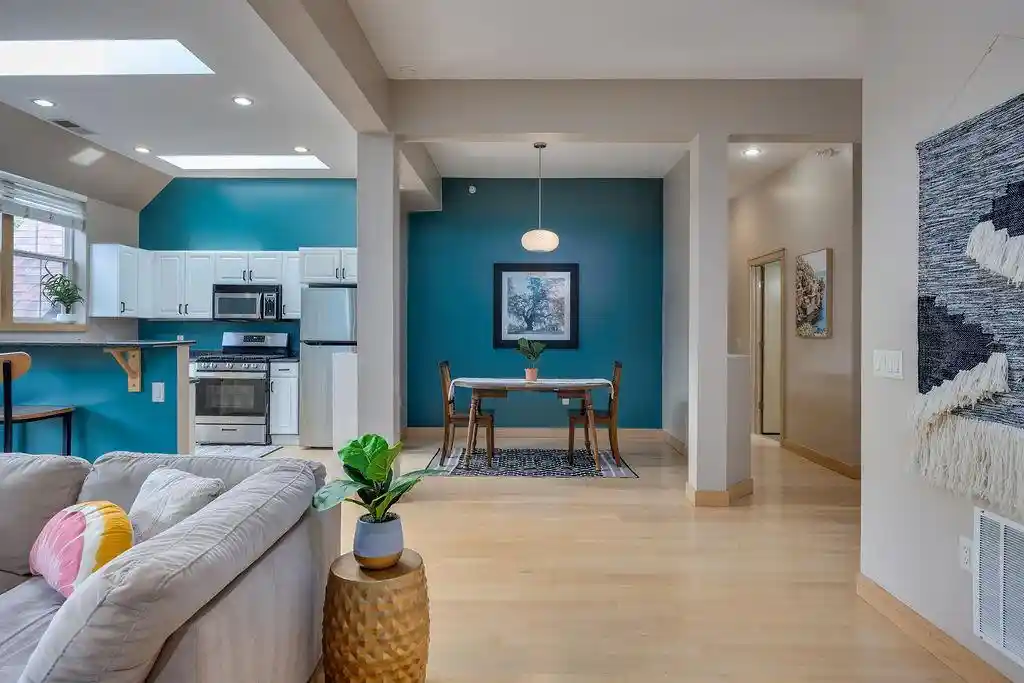 image of 1037 Williamson St St, Madison, WI 53703