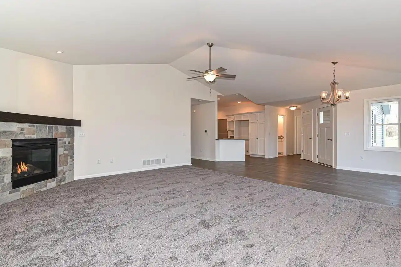 Homes for sale in Waterford, WI | 300 N Trailview Crossing Crossing, Waterford, WI 53185 | MLS# 1962096