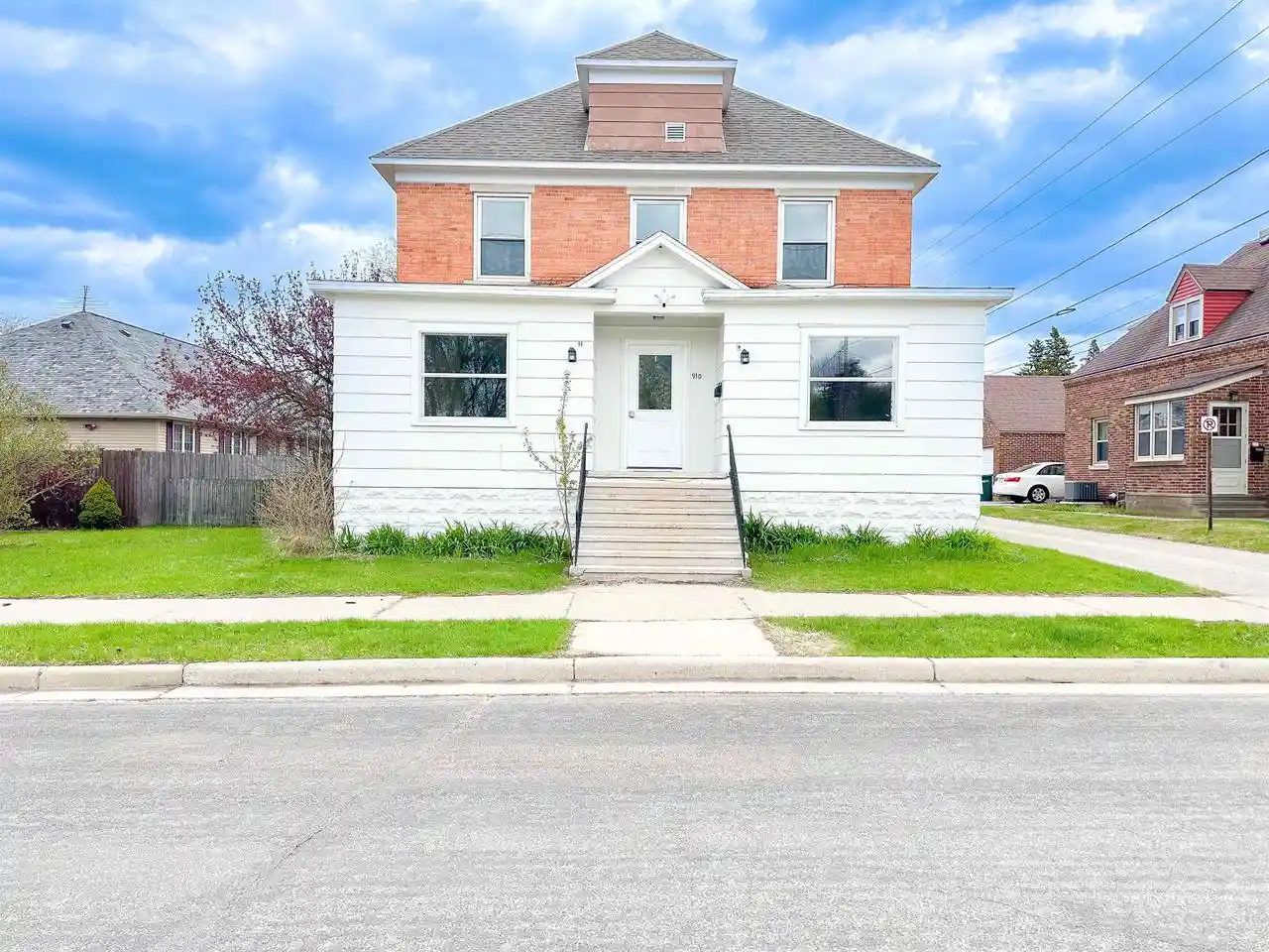 1st image of 910 Wells Street Street, Marinette, WI 54143 | MLS# 2023057