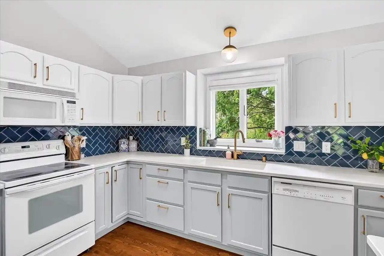 4th image of 2313 Quartz Lane Lane, Madison, WI 53719 | MLS# 2023056