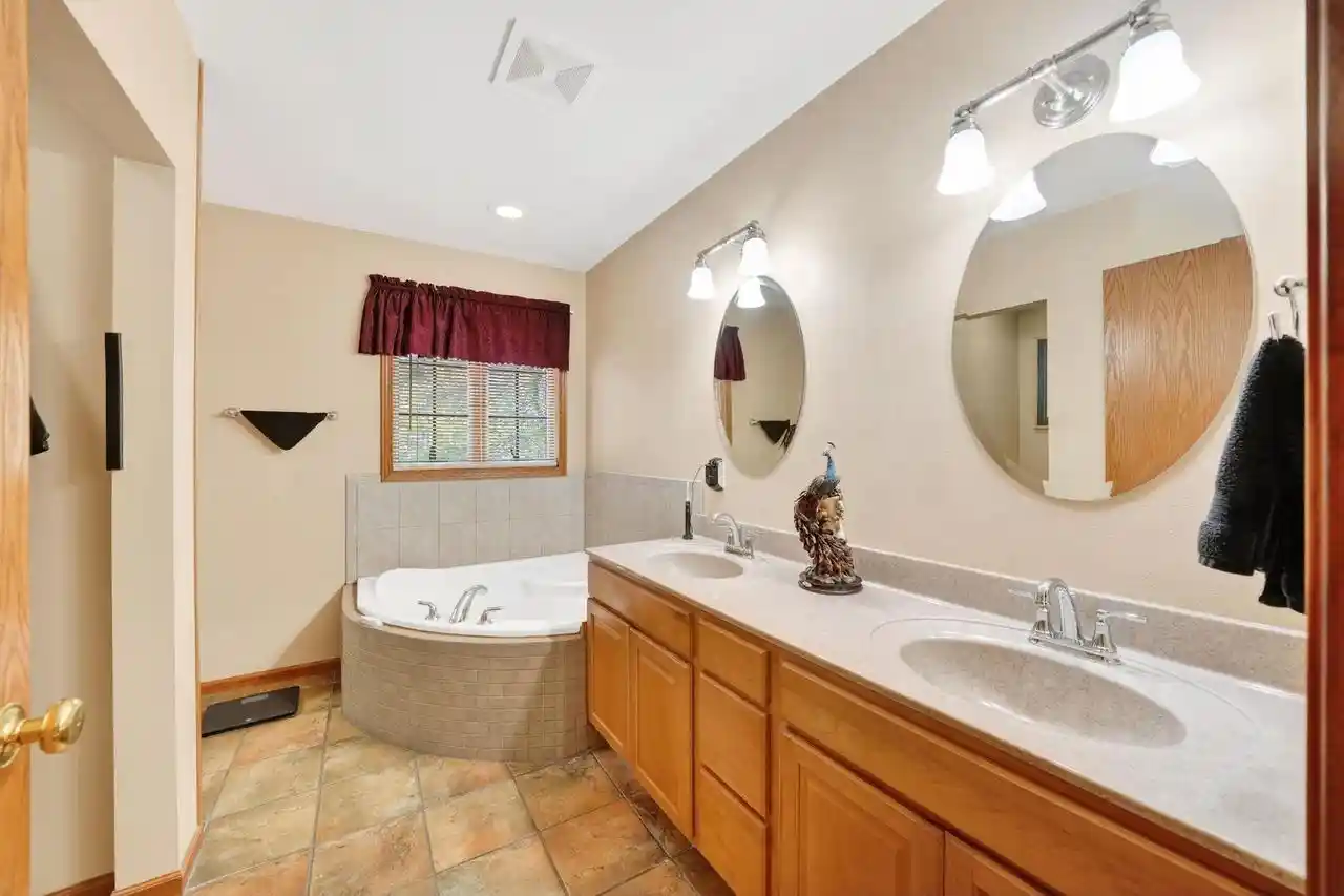 Homes for sale in Pardeeville, WI | W7183 Breneman Road Road, Pardeeville, WI 53954 | MLS# 2023069
