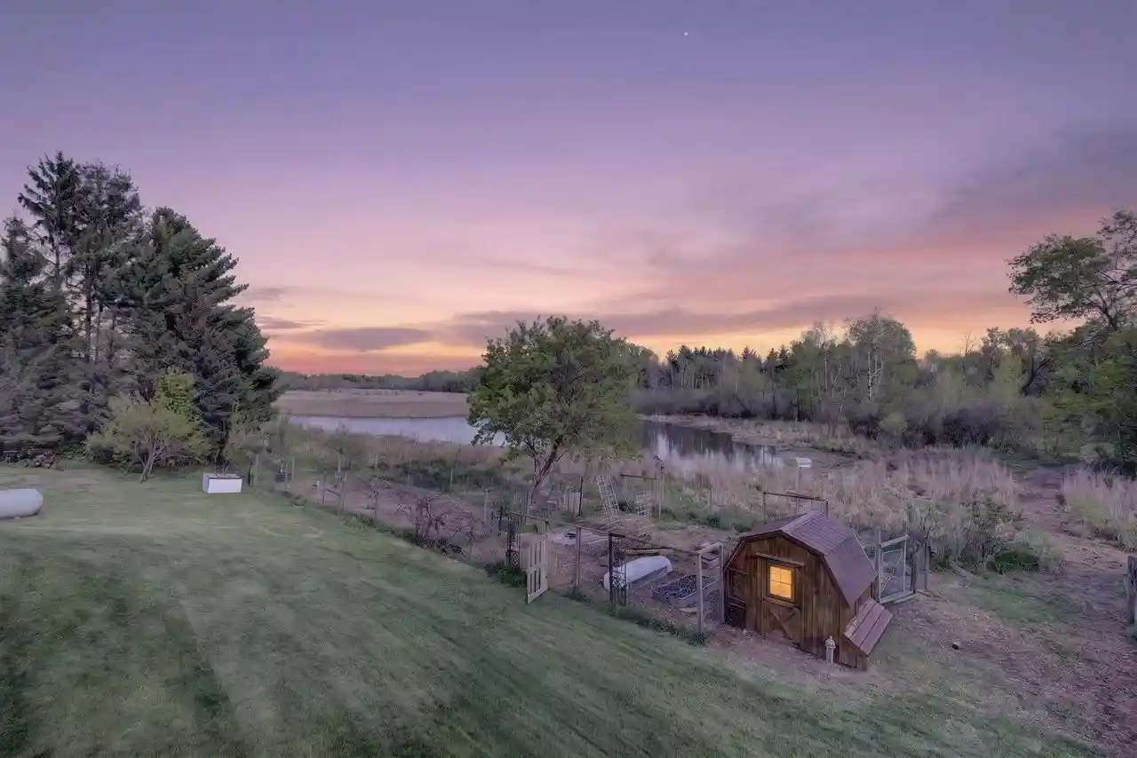 Homes for sale in Pardeeville, WI | W5479 County Road P, Pardeeville, WI 53954 | MLS# 2023127