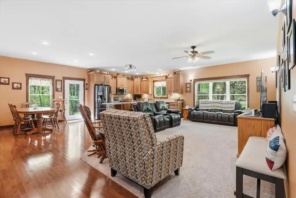 Homes for sale in Eau Claire, WI | 1904 Deblene Lane Lane, Eau Claire, WI 54703 | MLS# 1601049
