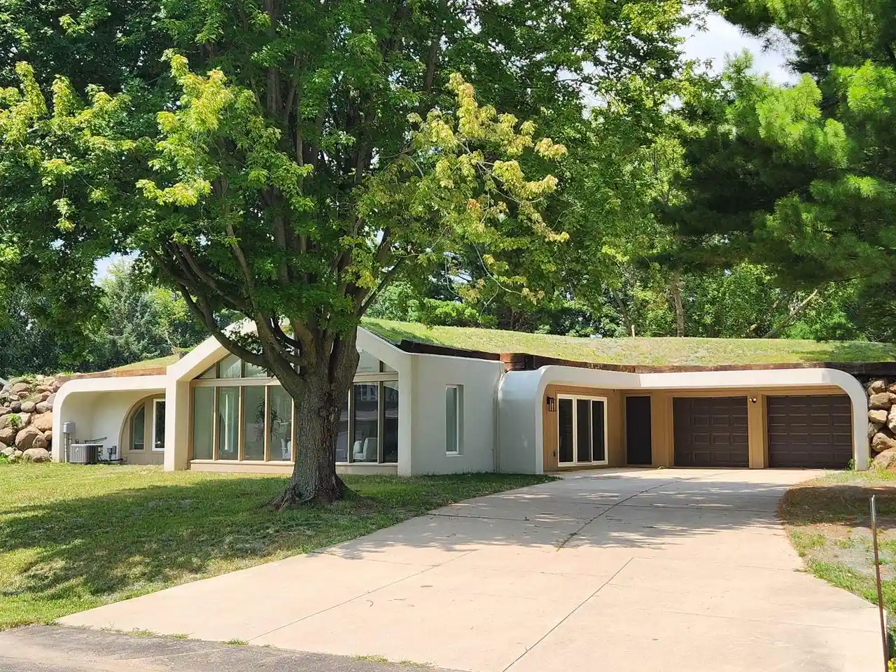 1st image of 3486 Whytecliff Way Way, Sun Prairie, WI 53590 | MLS# 2023147