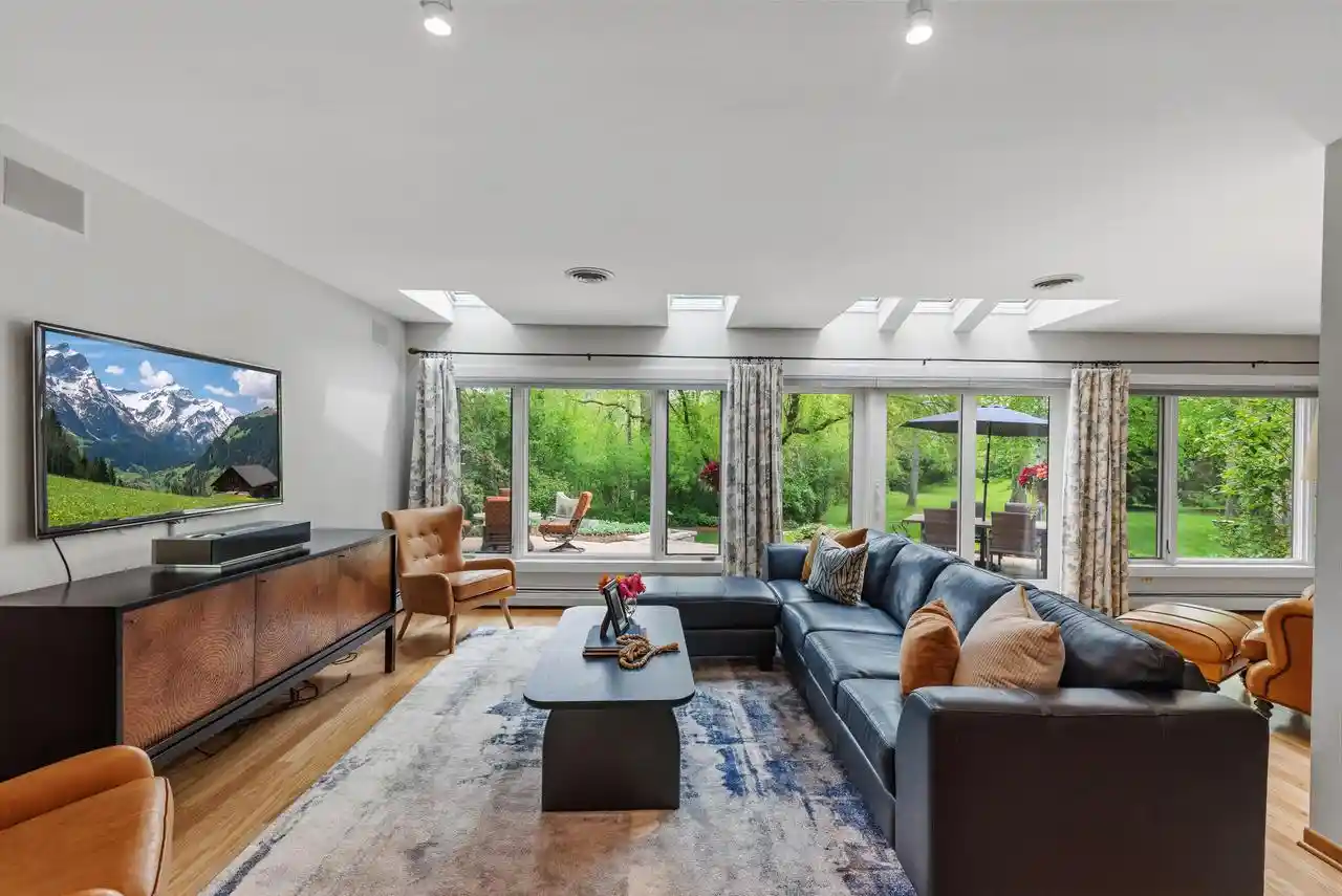 Homes for sale in Mequon, WI | 9740 N Riverside Road Road, Mequon, WI 53092 | MLS# 1962230