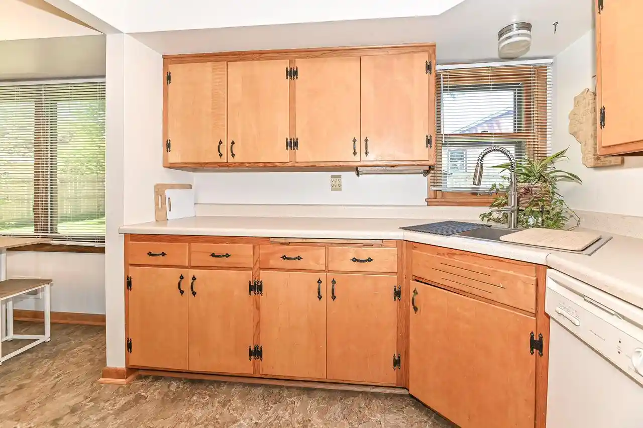 Homes for sale in Wauwatosa, WI | 541 N 109Th Street Street, Wauwatosa, WI 53226 | MLS# 1962236