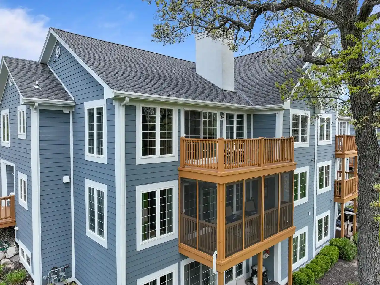 2nd image of 935 Scotland Dr Dr #9-63, Lake Geneva, WI 53147 | MLS# 1962267