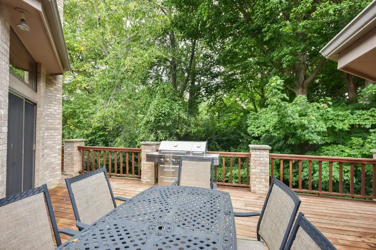 5th image of W131N7931 Country Club Court Court, Menomonee Falls, WI 53051 | MLS# 1962280