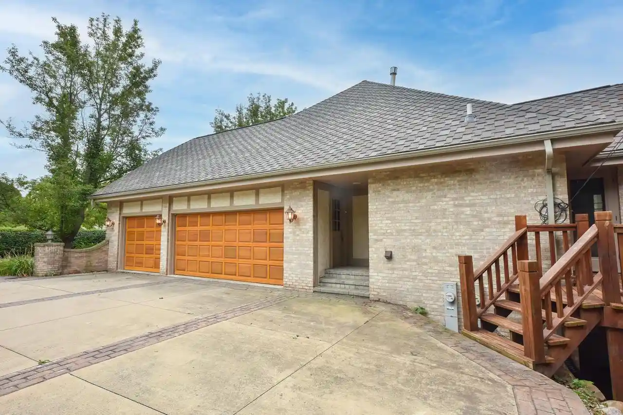 52nd image of W131n7931 Country Club Court Court, Menomonee Falls, WI 53051 | MLS# 1962280