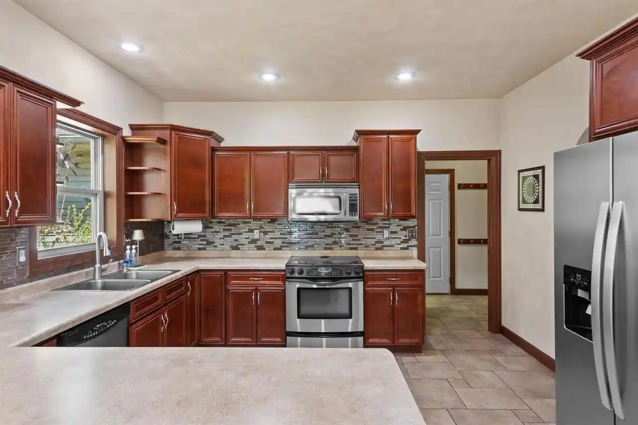 3rd image of 5641 La Salle Avenue Avenue, Stevens Point, WI 54482 | MLS# 22602032