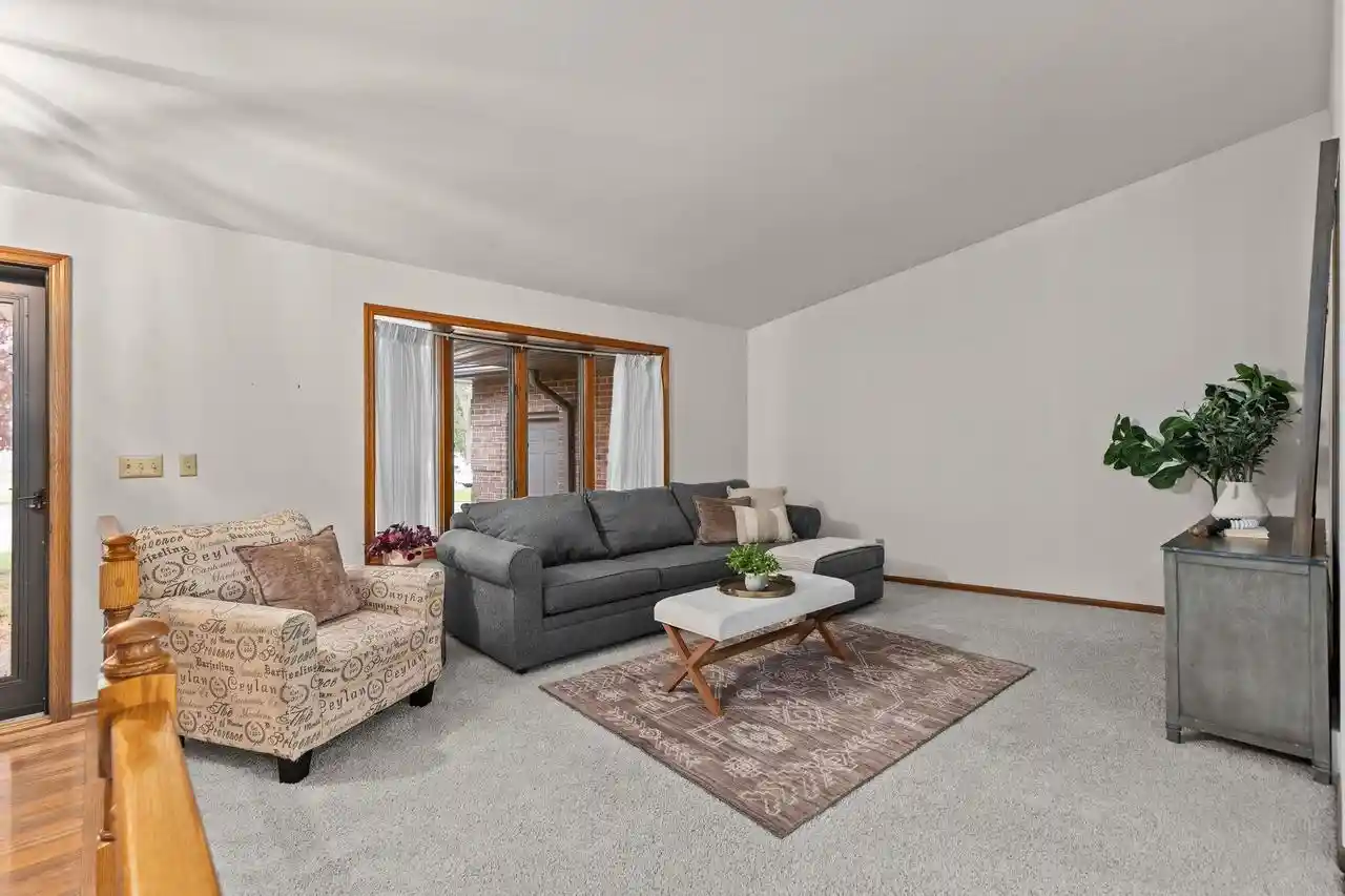 Homes for sale in Appleton, WI | 21 Kensington Court Court, Appleton, WI 54915 | MLS# 50325358