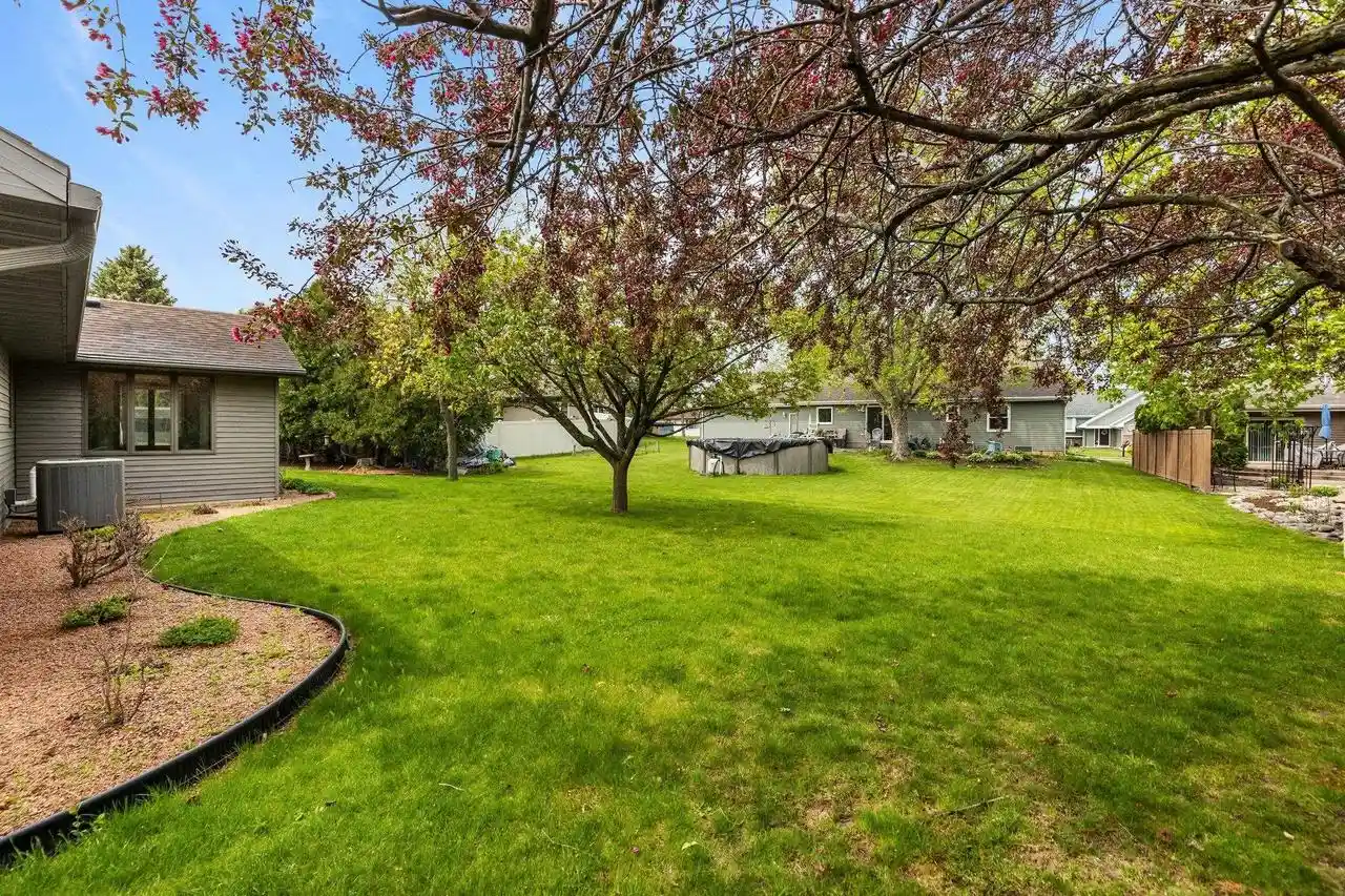 Homes for sale in Appleton, WI | 21 Kensington Court Court, Appleton, WI 54915 | MLS# 50325358
