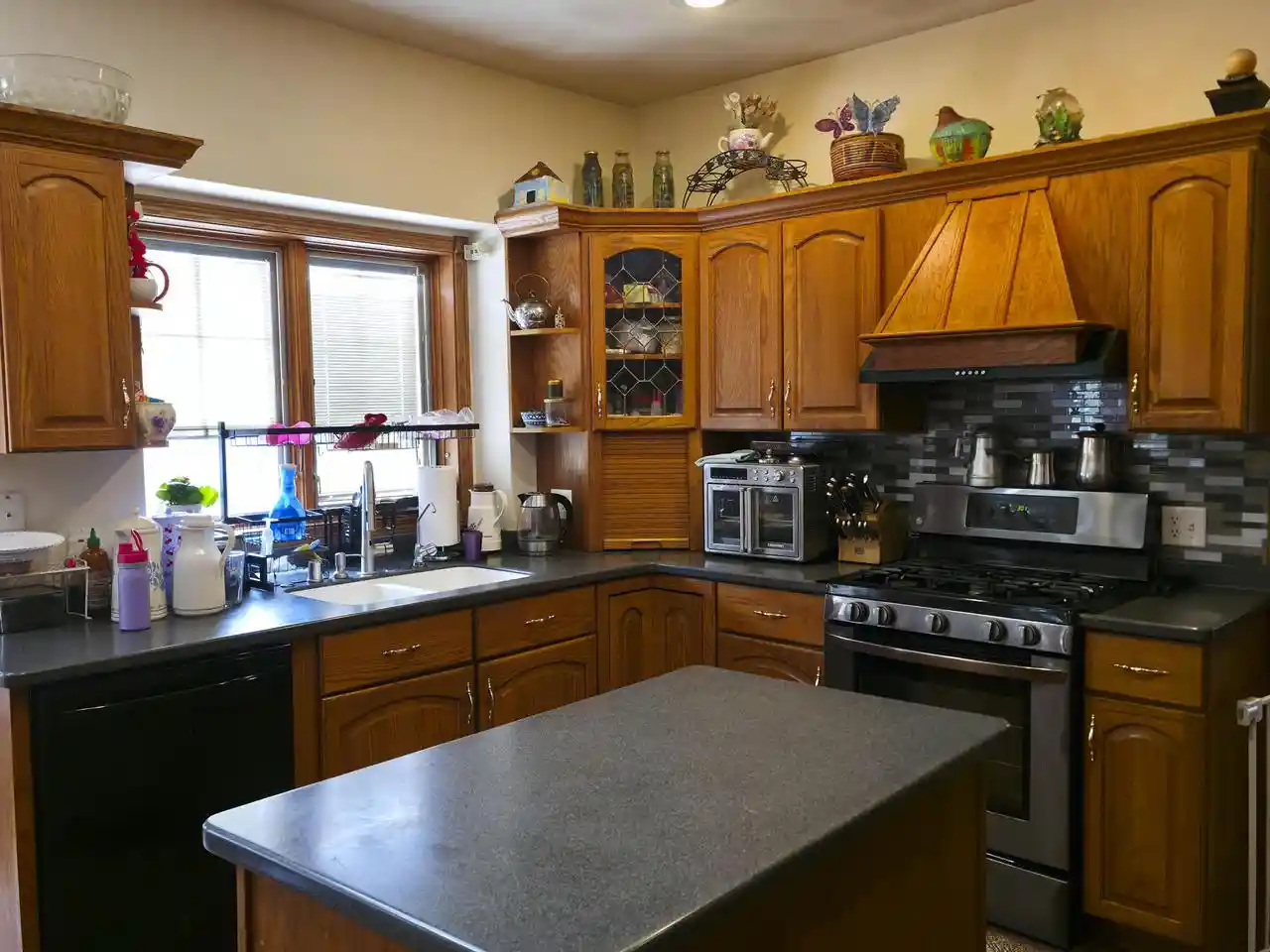 Homes for sale in Fort Atkinson, WI | 1000 Apache Court Court, Fort Atkinson, WI 53538 | MLS# 1962303
