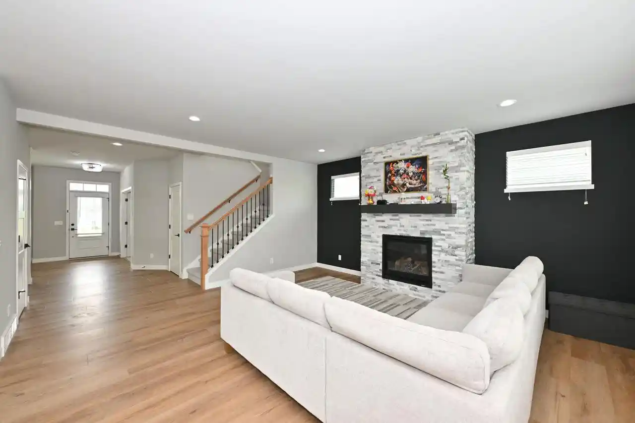 4th image of W201N5523 Magnolia Lane Lane, Menomonee Falls, WI 53051 | MLS# 1962339