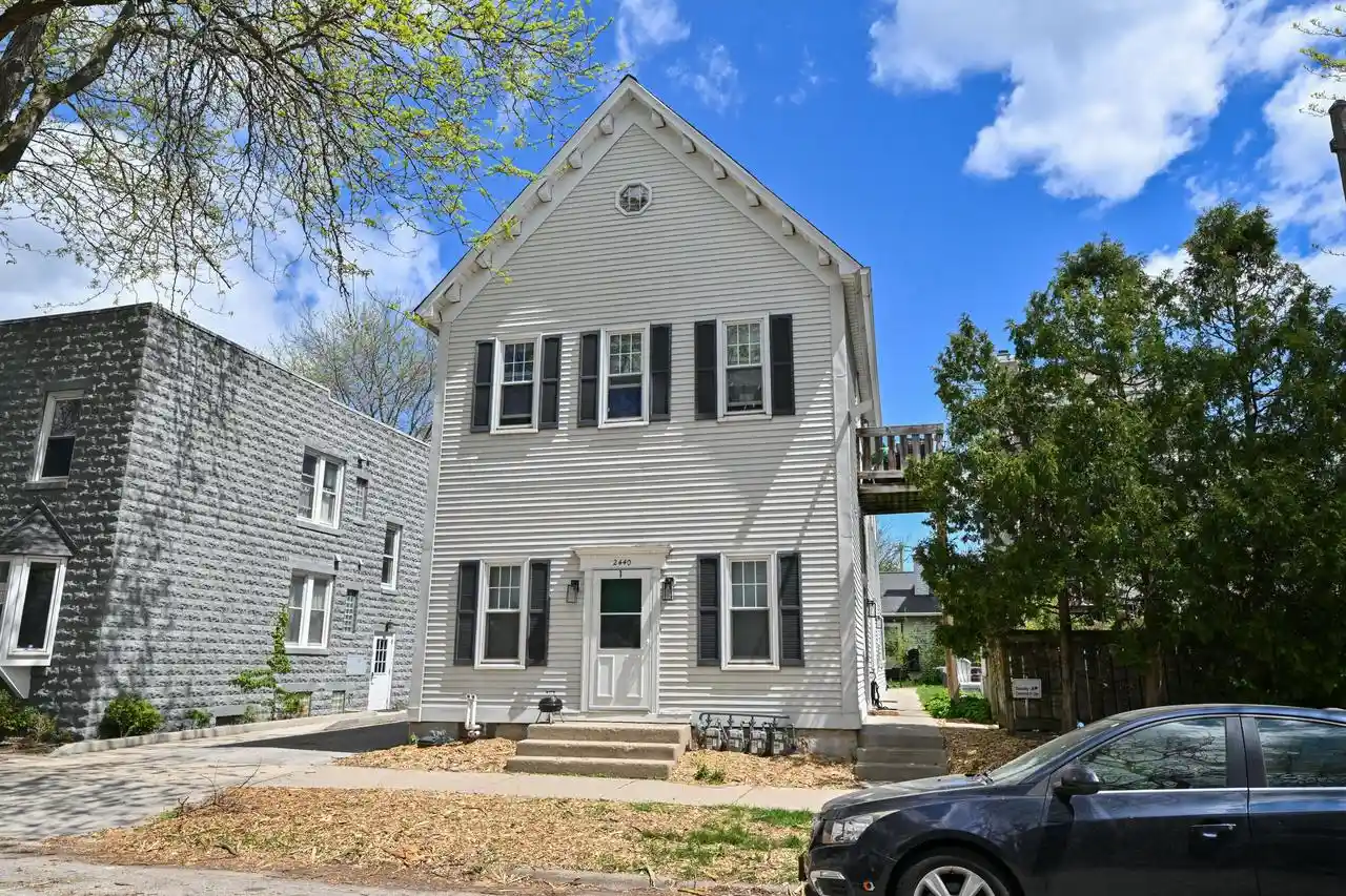 Homes for sale in Milwaukee, WI | 2440 S Wentworth Avenue Avenue, Milwaukee, WI 53207 | MLS# 1962350
