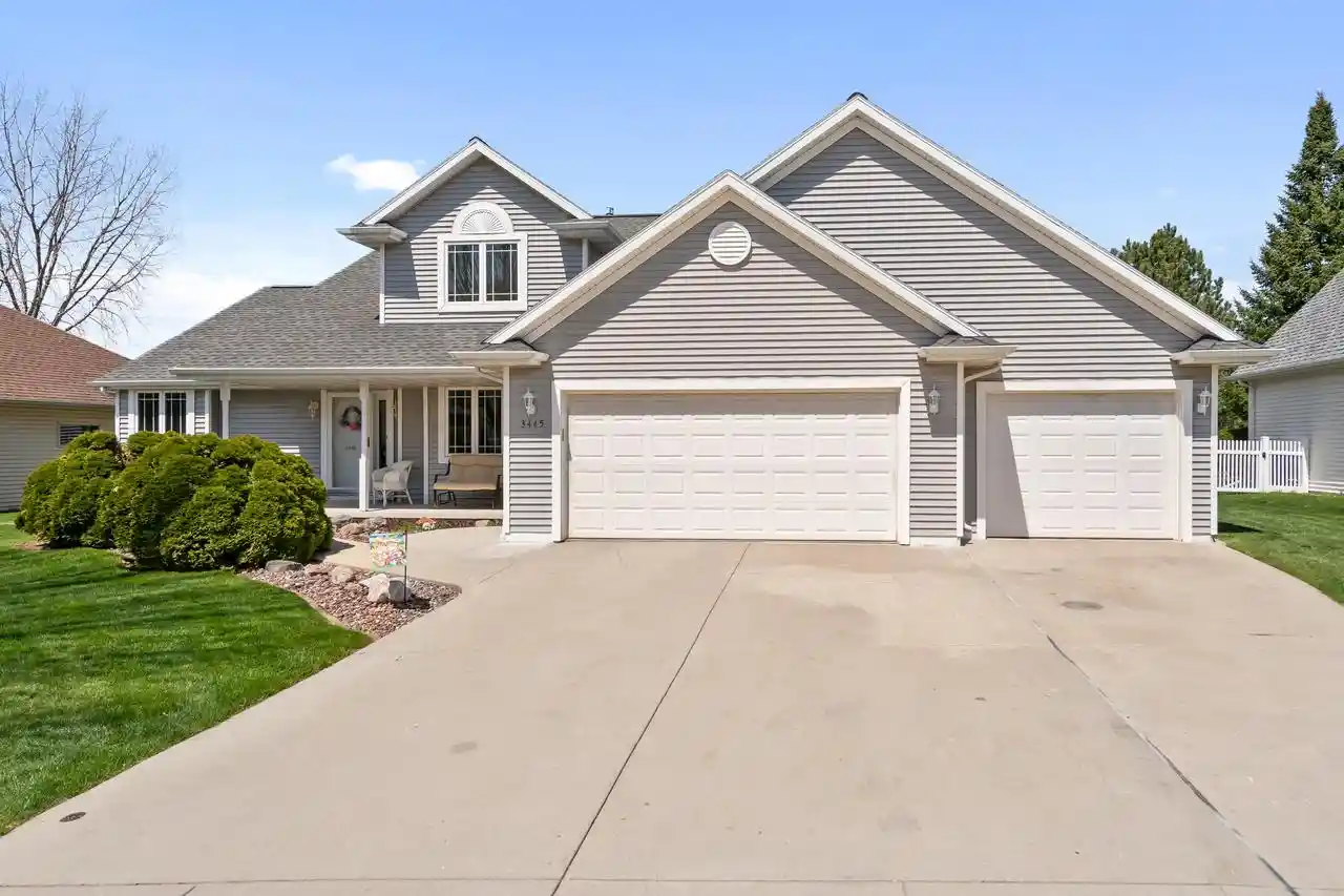 1st image of 3445 Edinburgh Road Road, Green Bay, WI 54311 | MLS# 1962400