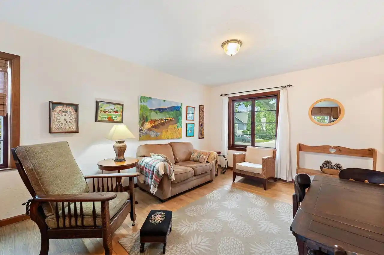 Homes for sale in Kenosha, WI | 514 69th Street Street, Kenosha, WI 53143 | MLS# 1962401