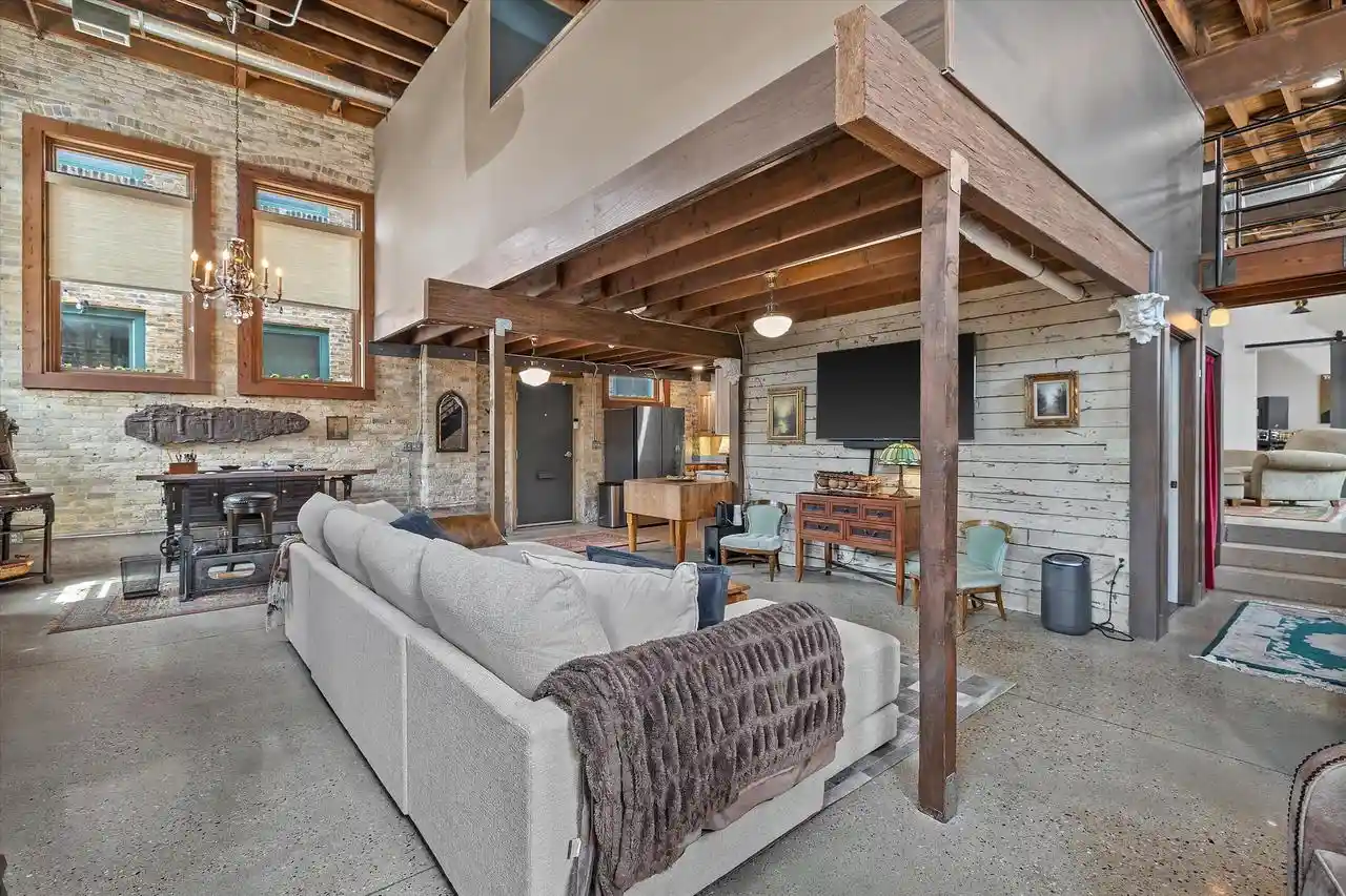 Homes for sale in Milwaukee, WI | 314 E Lincoln Ave Ave, Milwaukee, WI 53207