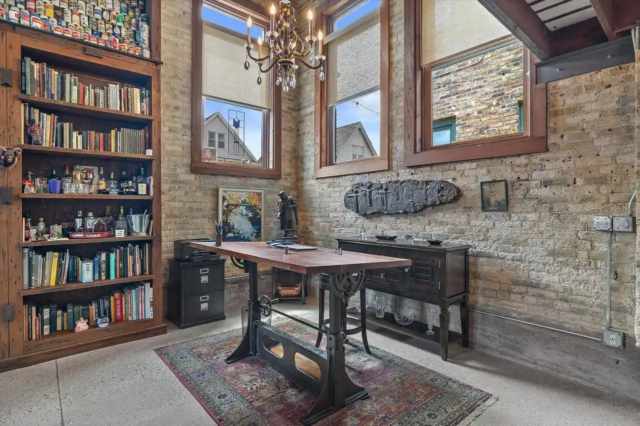 Homes for sale in Milwaukee, WI | 314 E Lincoln Ave Ave, Milwaukee, WI 53207