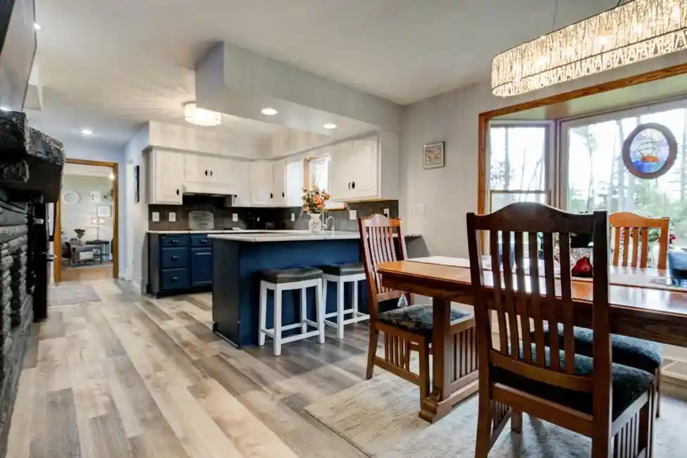 Homes for sale in Menominee, MI | N467 E Fairland Circle Circle, Menominee, MI 49858 | MLS# 50325391