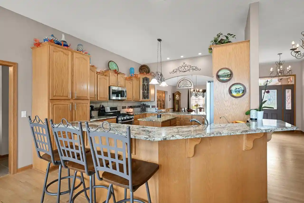 Homes for sale in Muskego, WI | W125S8568 Country View Court Court, Muskego, WI 53150 | MLS# 1962429