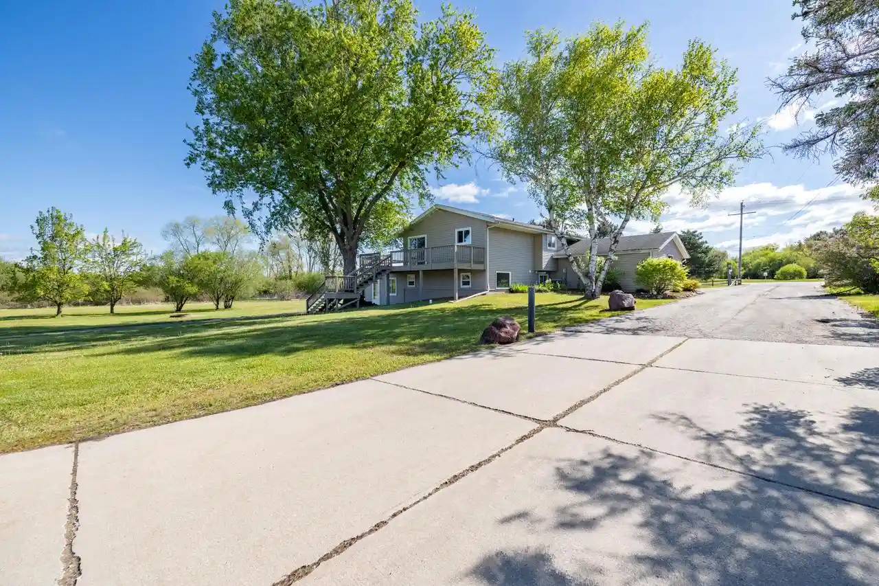 image of W240s4901 Hwy 164, Waukesha, WI 53189 | MLS# 1962465