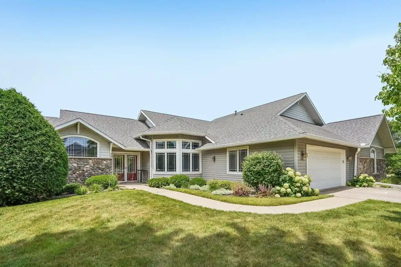 1st image of 1708 Dewberry Dr Dr, Madison, WI 53719 | MLS# 2023259