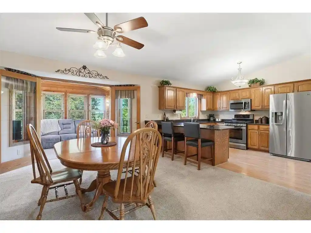 4th image of 1087 Tanney Lane Lane, Hudson, WI 54016 | MLS# 7069808