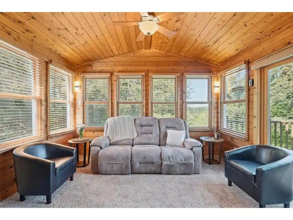 5th image of 1087 Tanney Lane Lane, Hudson, WI 54016 | MLS# 7069808