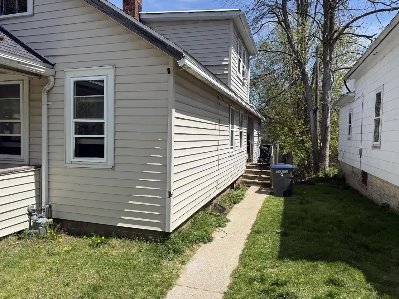 Homes for sale in Sheboygan, WI | 1439 S 10Th Street Street, Sheboygan, WI 53081 | MLS# 1962489